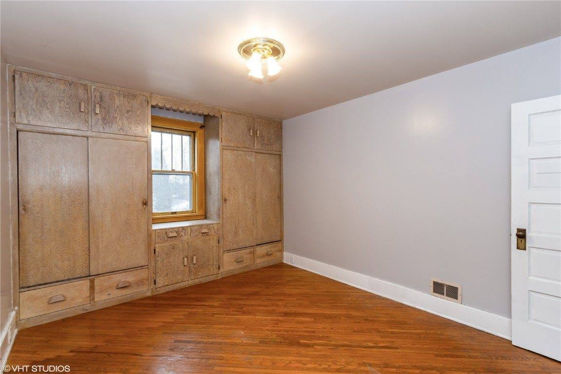 805 Oak Street, Muscatine, IA 52761