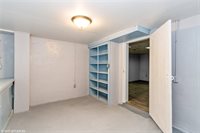 805 Oak Street, Muscatine, IA 52761