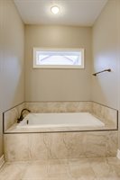 20011 Maple Street, Gretna, NE 68028