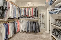 20011 Maple Street, Gretna, NE 68028