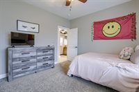 20011 Maple Street, Gretna, NE 68028