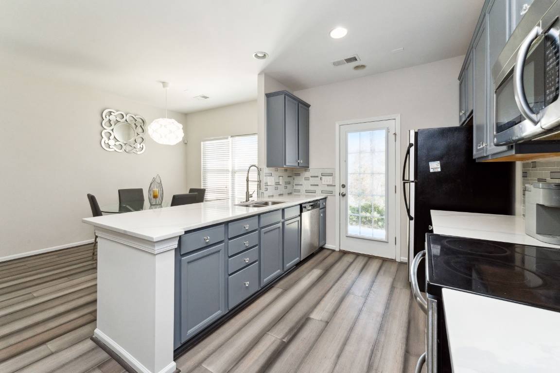 4729 Craigmoss Lane, Charlotte, NC 28278