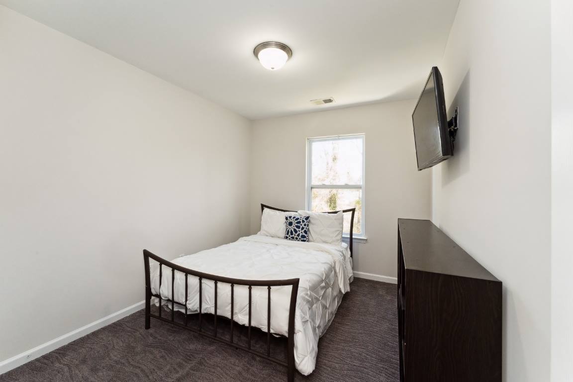 4729 Craigmoss Lane, Charlotte, NC 28278