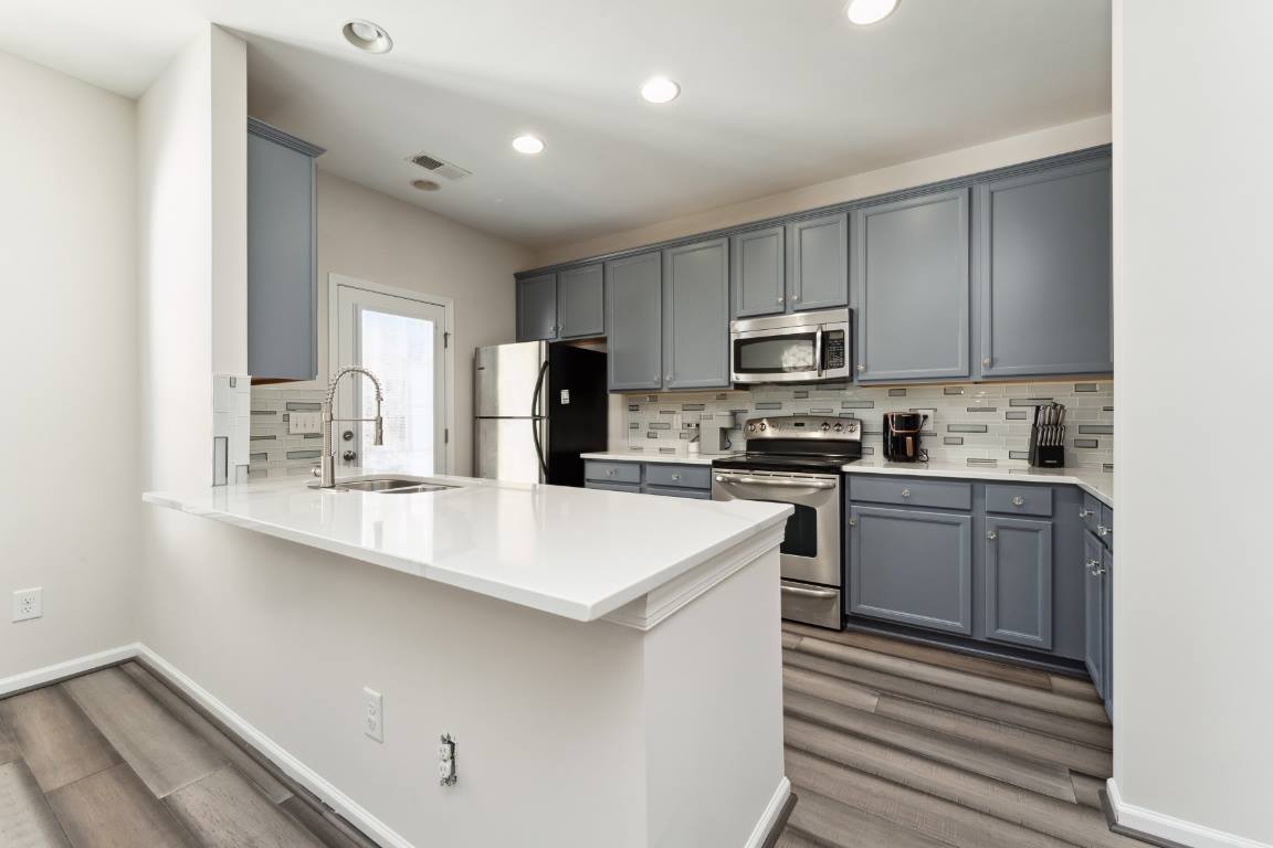 4729 Craigmoss Lane, Charlotte, NC 28278