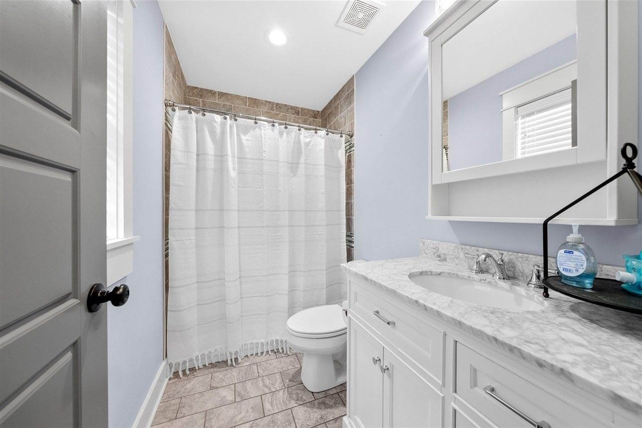 713 Spruce Court, Bowling Green, KY 42103