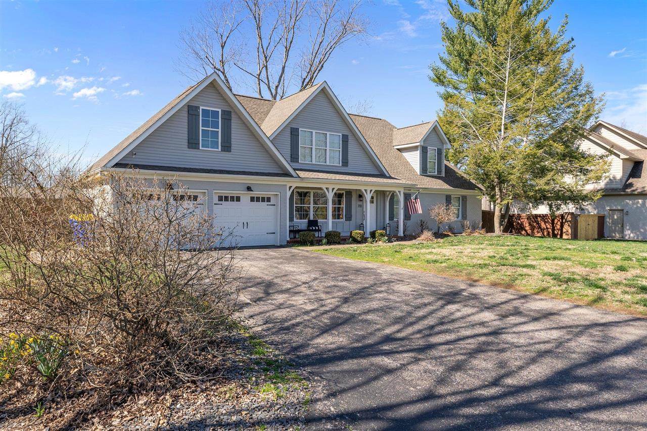 713 Spruce Court, Bowling Green, KY 42103