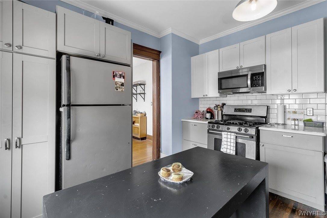 790 Mckinley Parkway, Buffalo, NY 14220