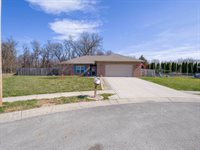 284 David Drive, Clayton, IN 46118
