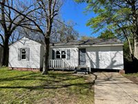 306 Parkway Dr, Pearl, MS 39208