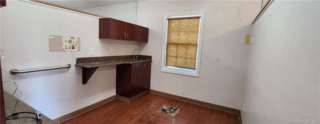 8-10 John Street, Fairfield, CT 06890