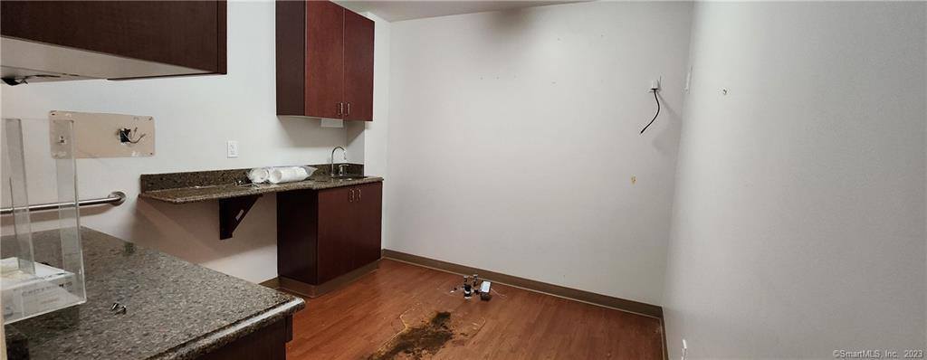 8-10 John Street, Fairfield, CT 06890