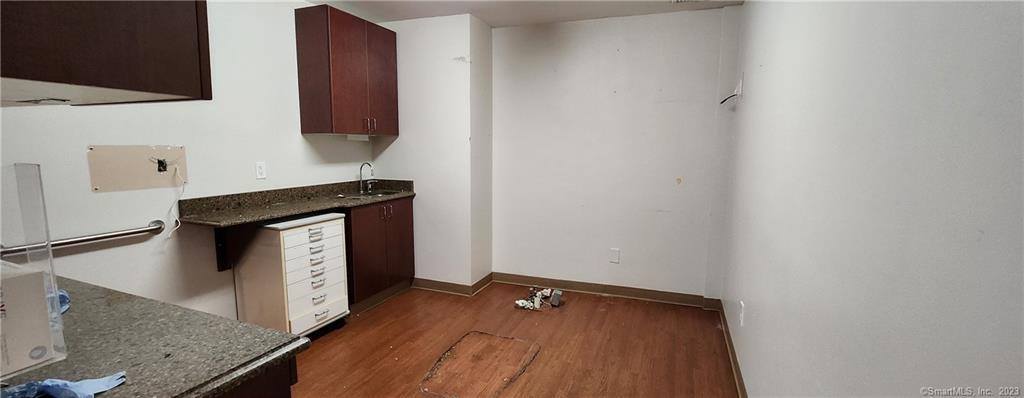 8-10 John Street, Fairfield, CT 06890