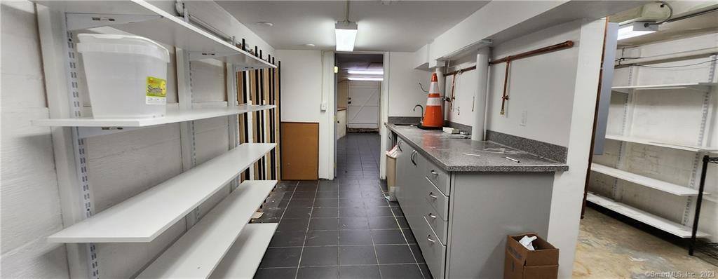 8-10 John Street, Fairfield, CT 06890