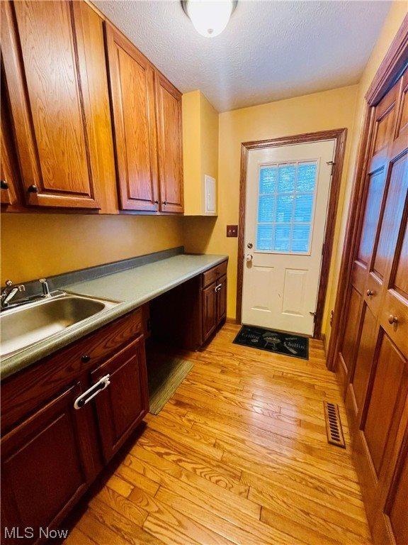 97 Topaz Circle, Canfield, OH 44406