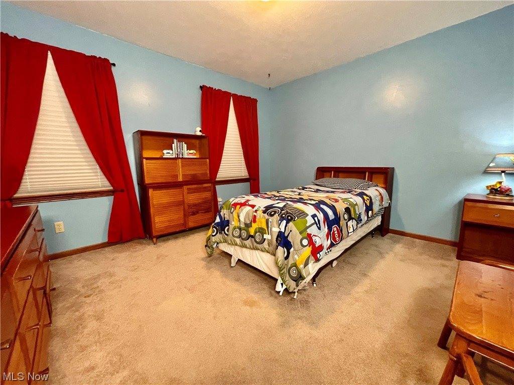 97 Topaz Circle, Canfield, OH 44406