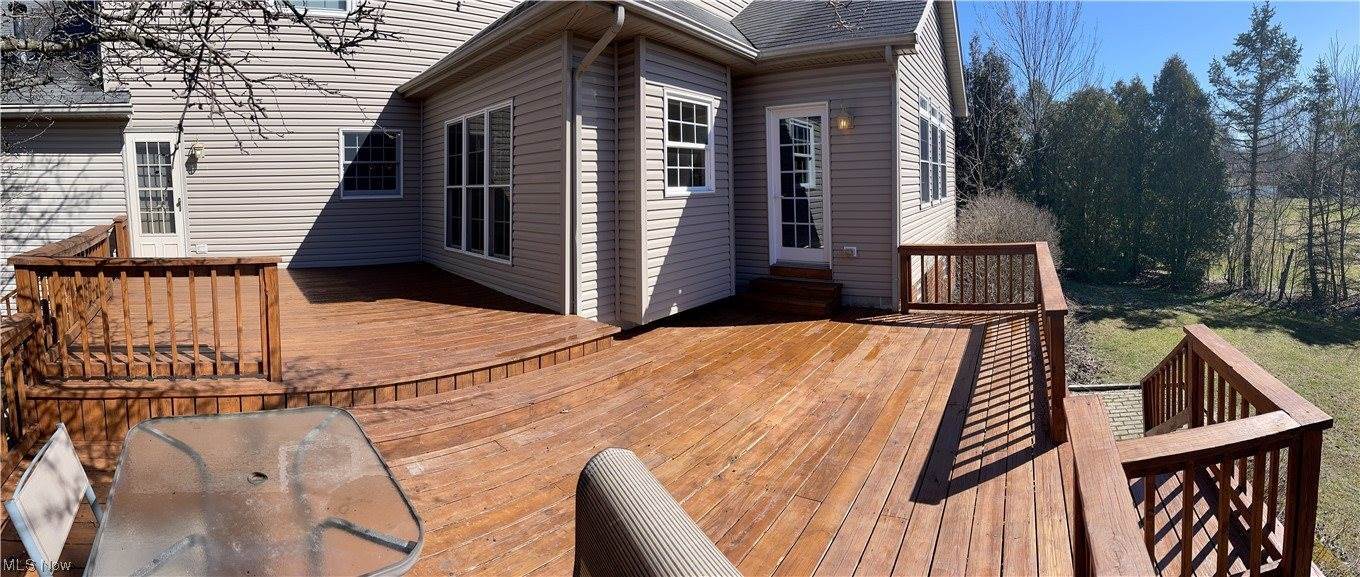 97 Topaz Circle, Canfield, OH 44406