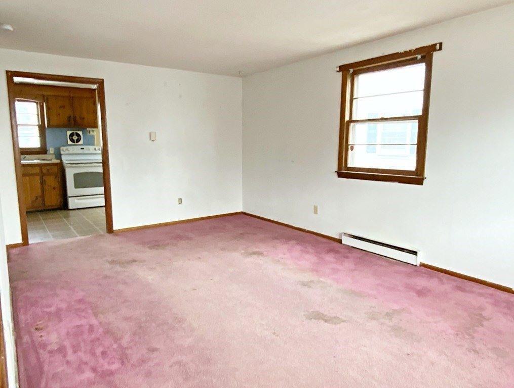 52-54 Campechi St, Springfield, MA 01104