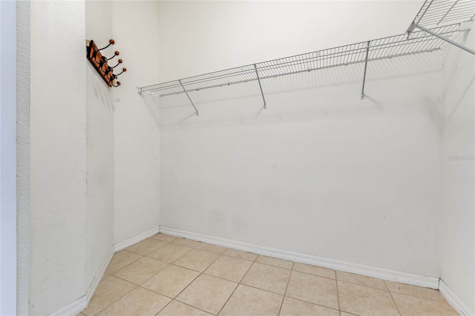 916 Florida Avenue, Orange City, FL 32763