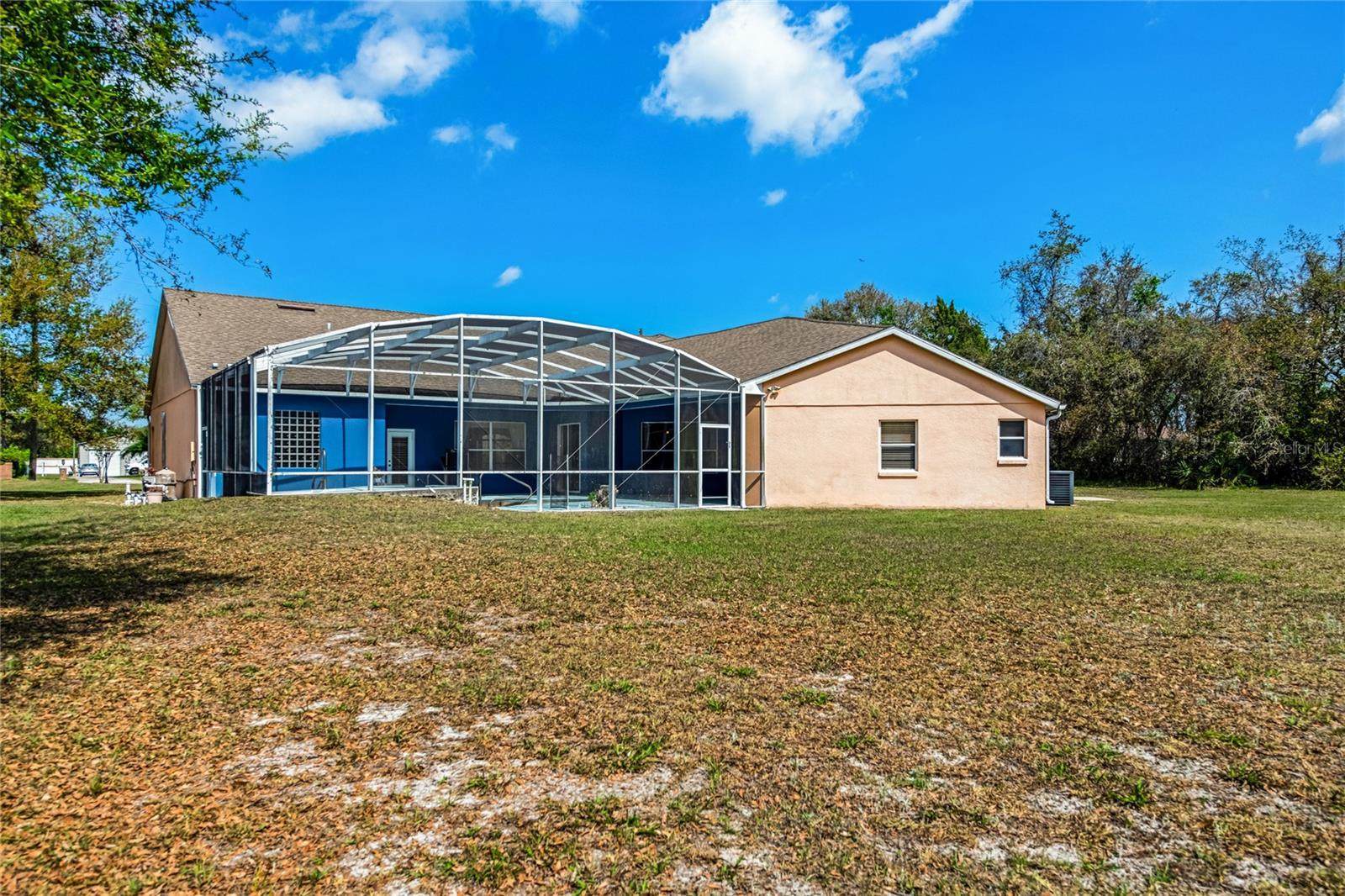 916 Florida Avenue, Orange City, FL 32763