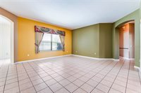 916 Florida Avenue, Orange City, FL 32763