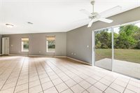 916 Florida Avenue, Orange City, FL 32763