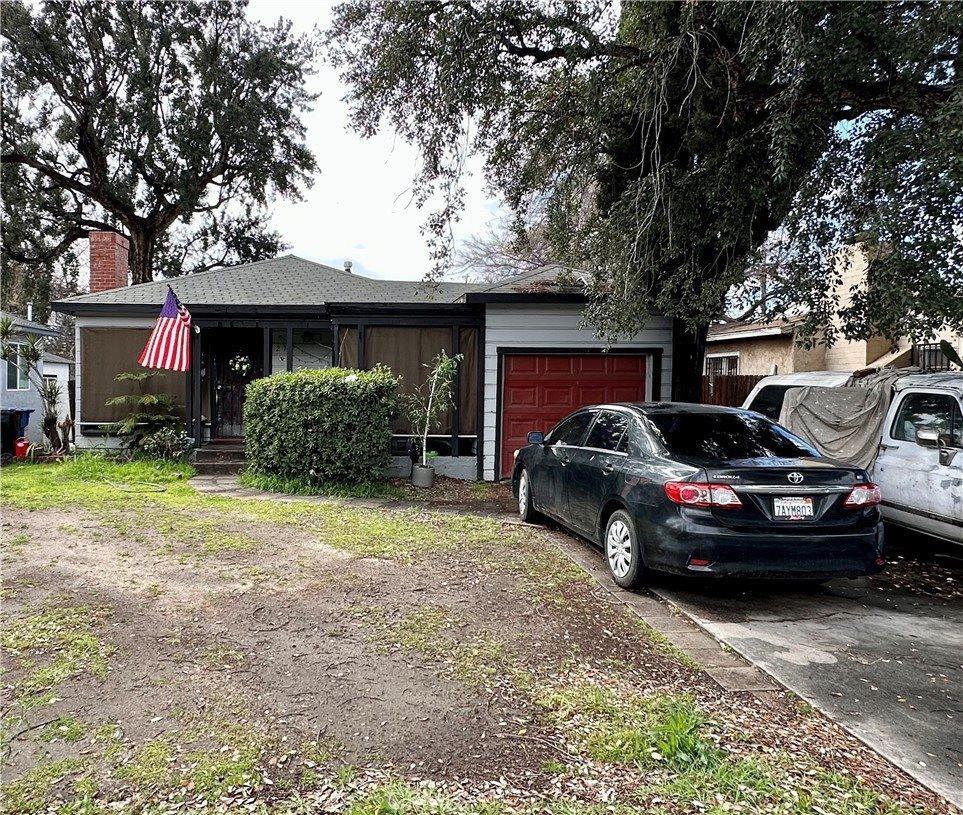 210 East Evergreen Avenue, Monrovia, CA 91016