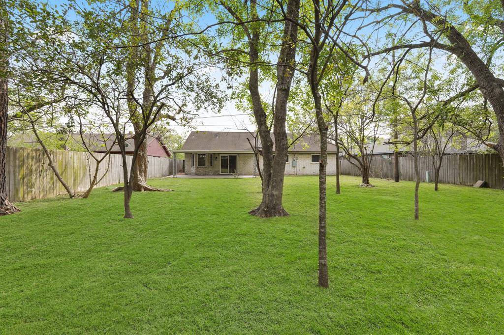 29611 Brookchase Drive, Spring, TX 77386