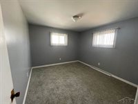 3329 Mysylvia, Saginaw, MI 48601