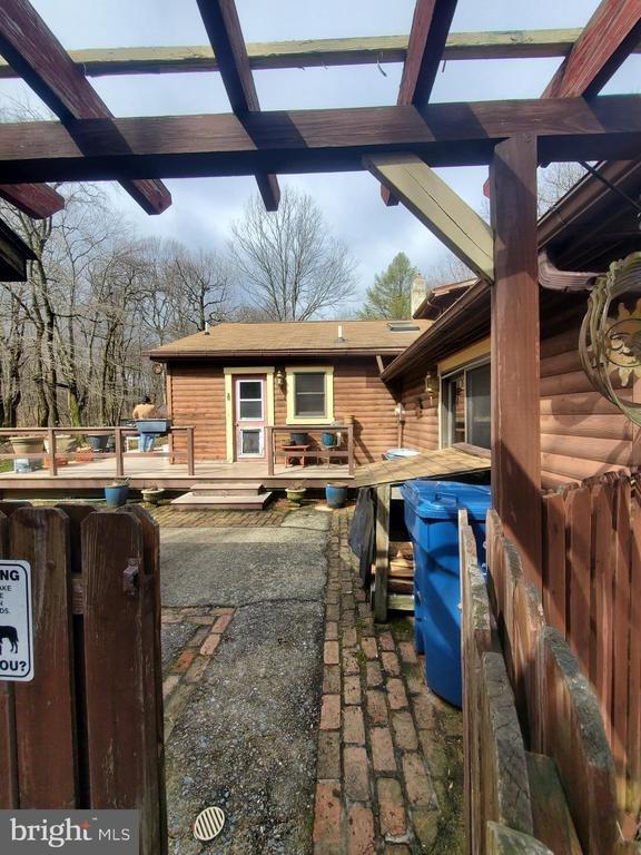 11 Whitetail Pass, Morgantown, PA 19543