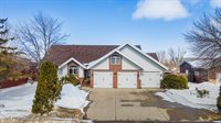 1400 14th Ave SW, Minot, ND 58701