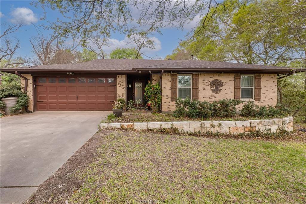 2715 Wilderness Drive, College Station, TX 77845