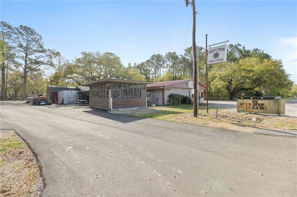 30012 Highway 22, Springfield, LA 70462