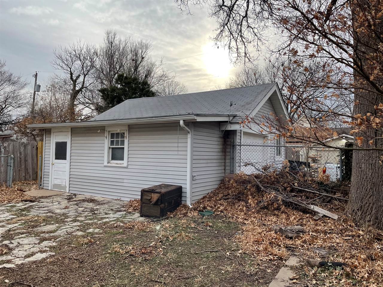 401 S Erie St, Wichita, KS 67211