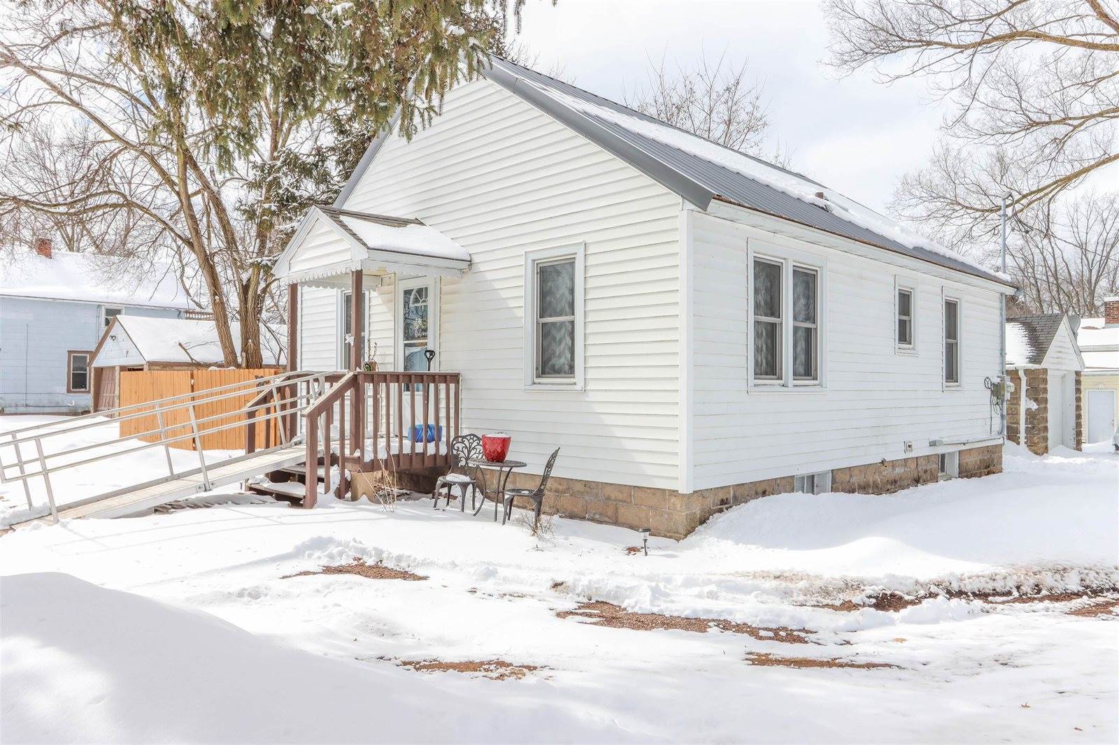 665 Gertrude Avenue, Nekoosa, WI 54457