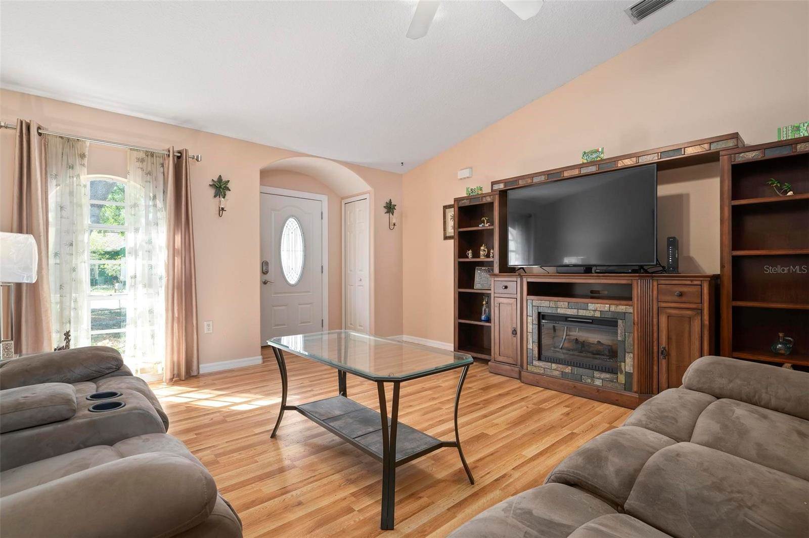 4233 Malden Drive, Sarasota, FL 34241