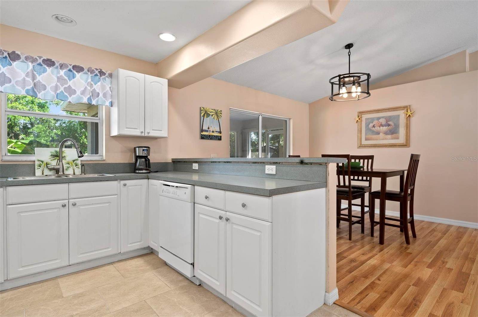 4233 Malden Drive, Sarasota, FL 34241