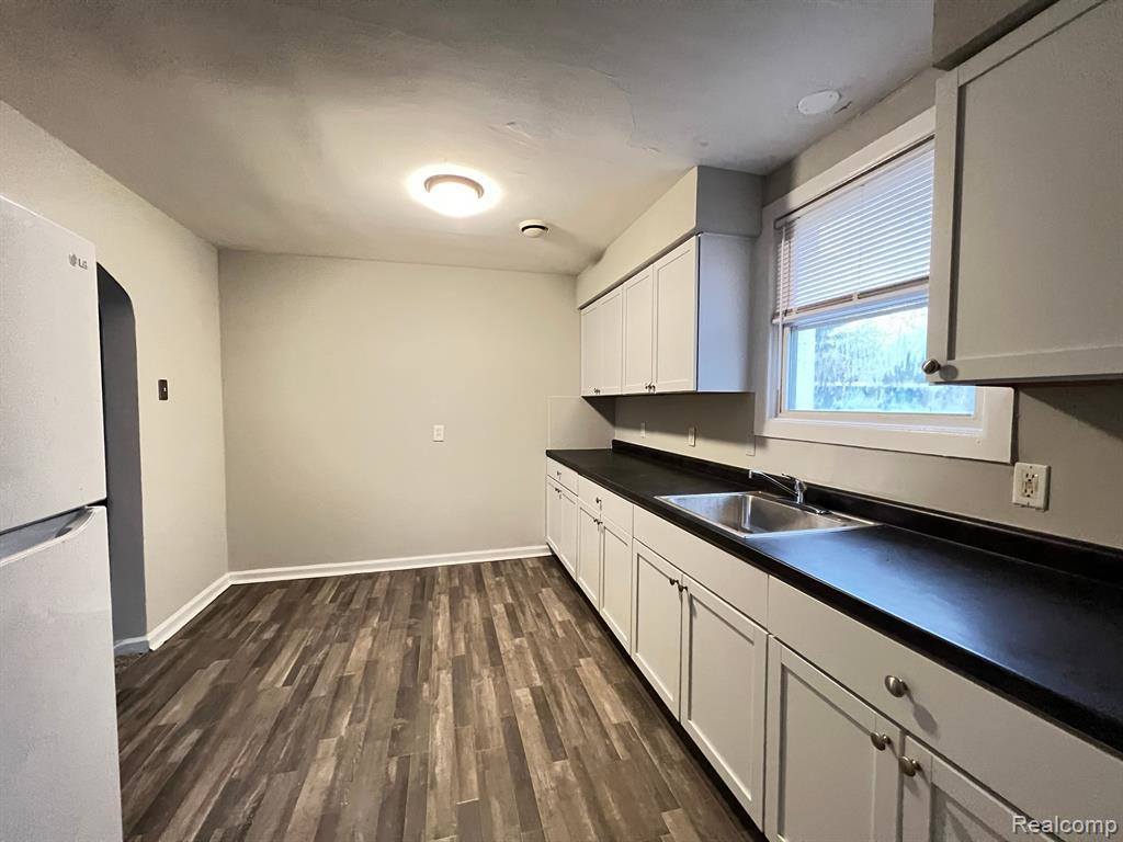 20210 Westhampton Avenue, Southfield, MI 48075