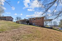 149 Raintree Dr, Kingsport, TN 37665