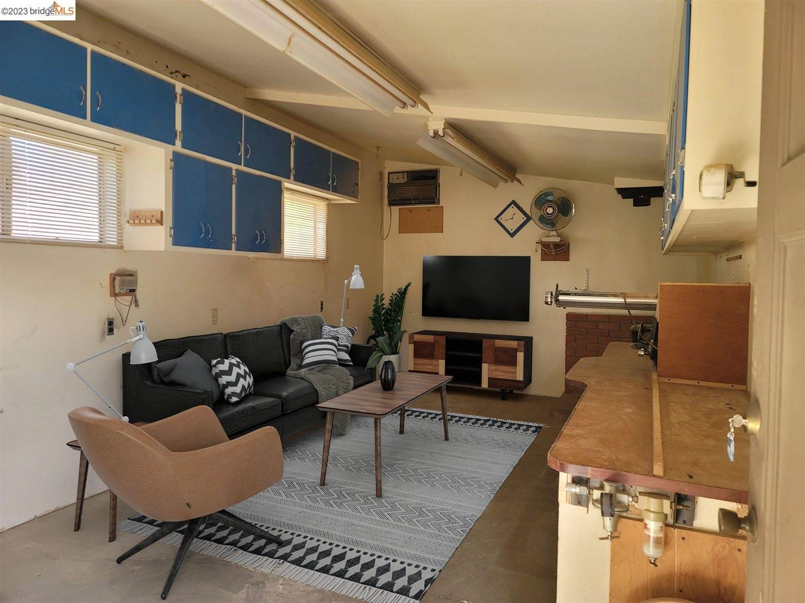 114 West 8Th St, Antioch, CA 94509