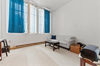90 Mckinstry Ave, Chicopee, MA 01013