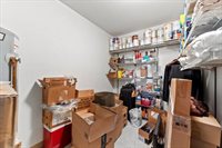 90 Mckinstry Ave, Chicopee, MA 01013
