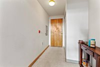 90 Mckinstry Ave, Chicopee, MA 01013