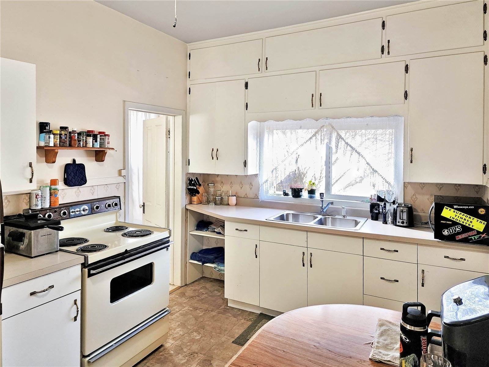 211 Nevada Avenue, Libby, MT 59923