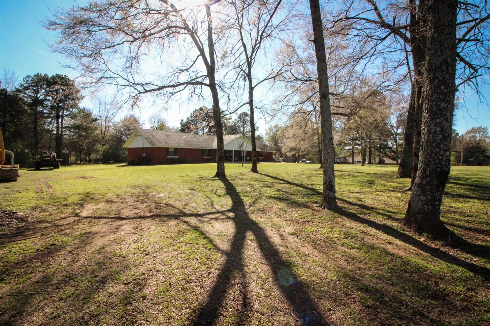 29 Widgeon Road, Russellville, AR 72802