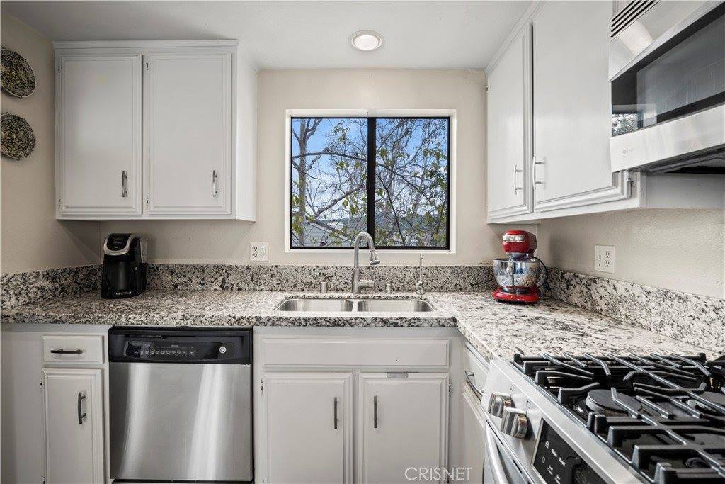 1162 South Westlake Boulevard, Westlake Village, CA 91361