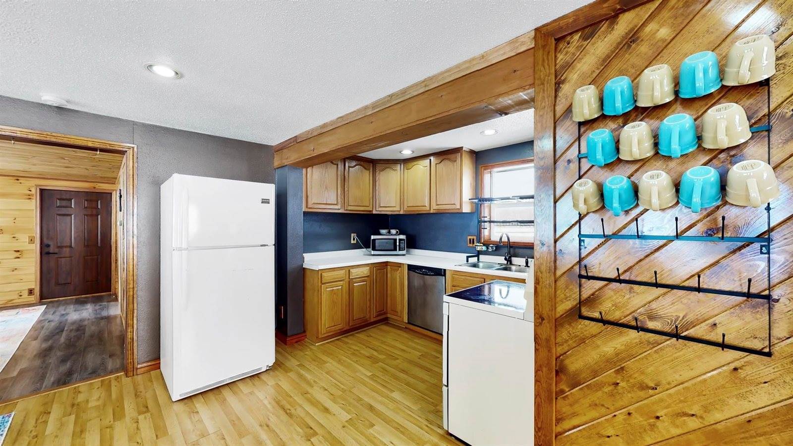 E2367 Cty Rd C, Iola, WI 54945