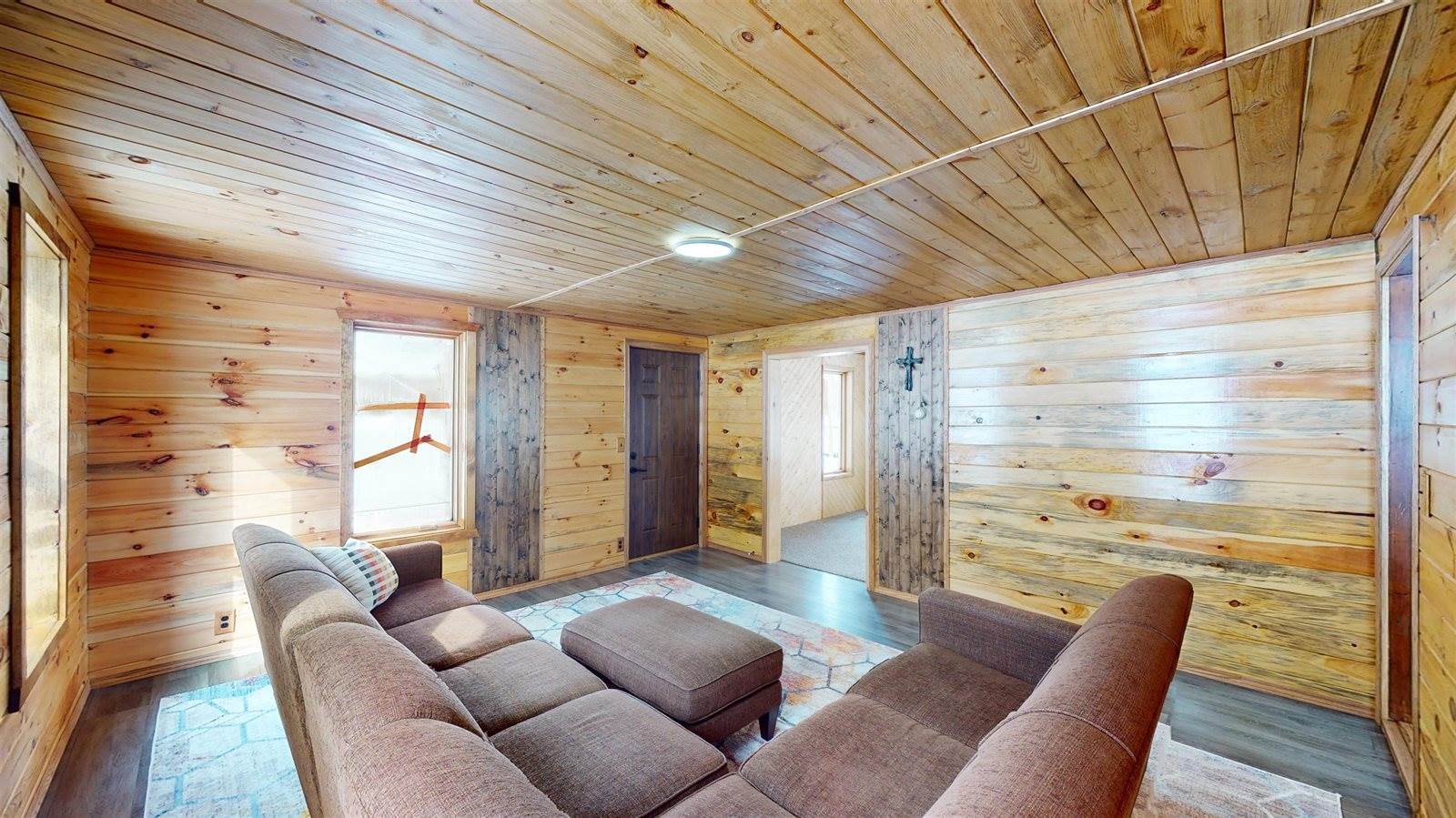 E2367 Cty Rd C, Iola, WI 54945