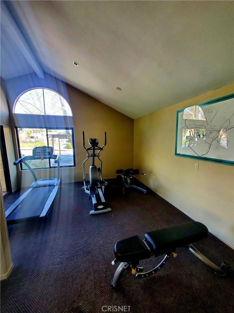 18820 Mandan Street, Canyon Country, CA 91351