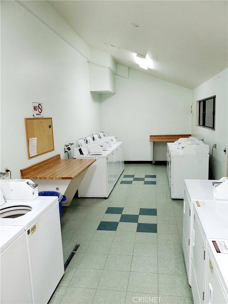 18820 Mandan Street, Canyon Country, CA 91351