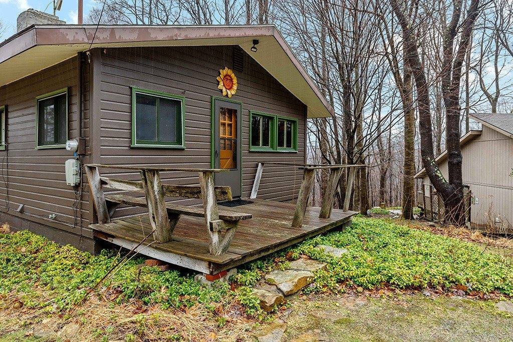 21 Snow Drift Ln, Saltlick Township, PA 15622